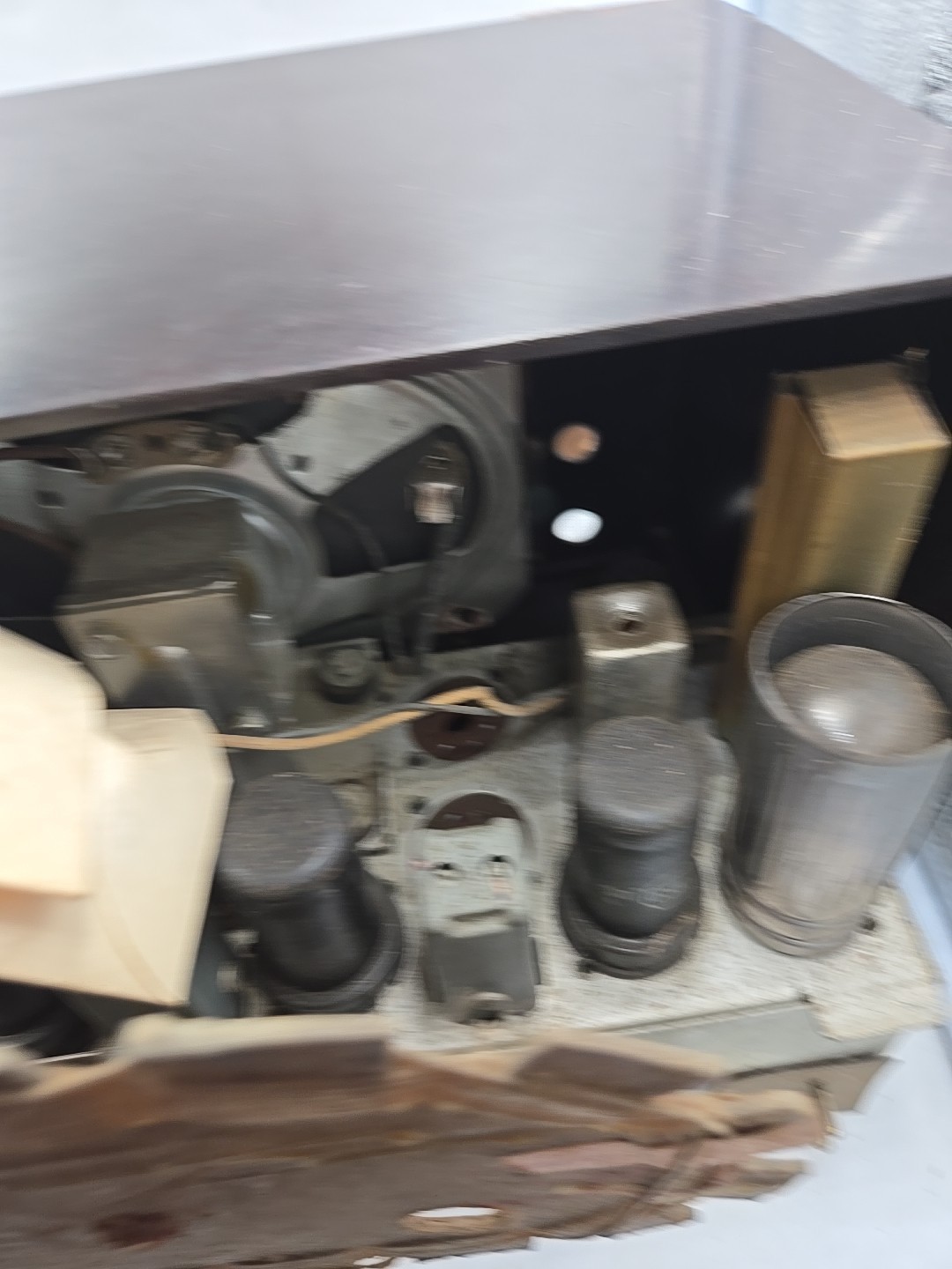 Vintage Emerson Fm Am Tube Radio Model 557 For Parts And Repair