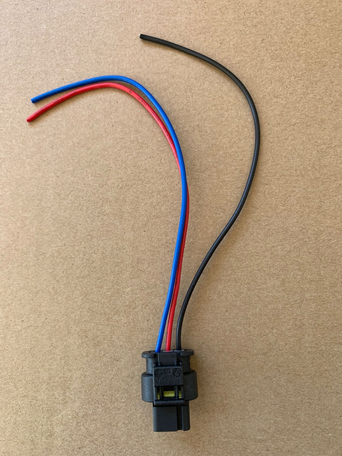 872858541 3 Pin Parking Sensor Plug Pigtail Fit for VOLVO XC60