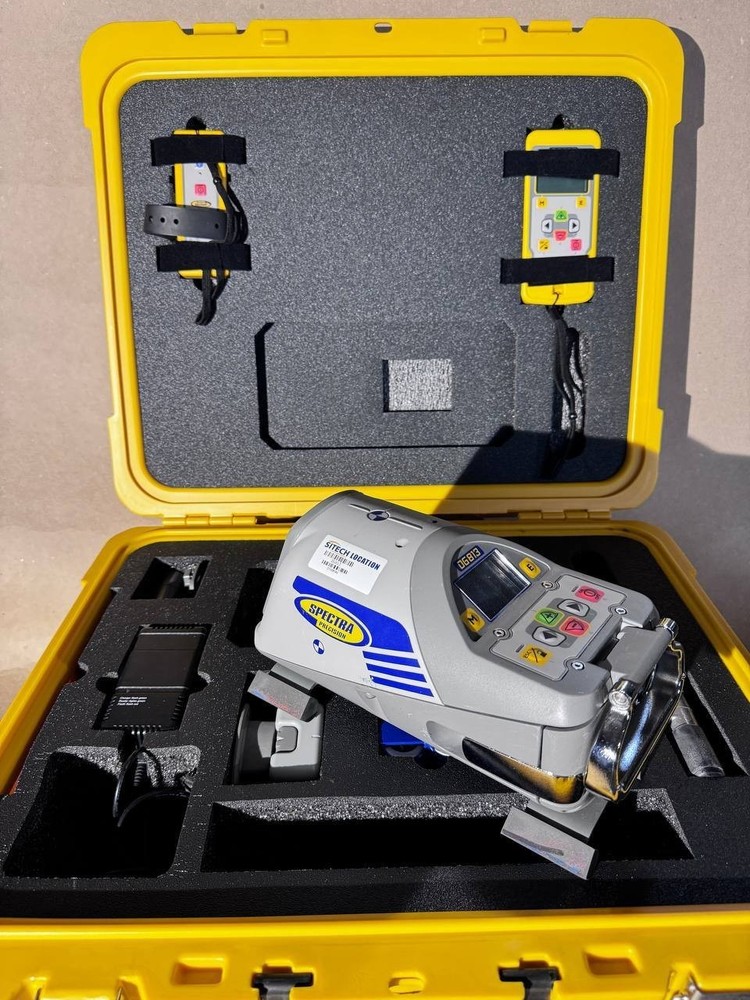 Spectra DG813 pipe laying laser full kit