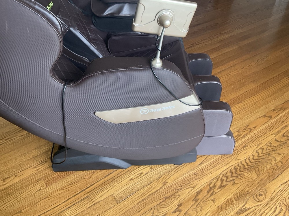 Massage Chair ￼