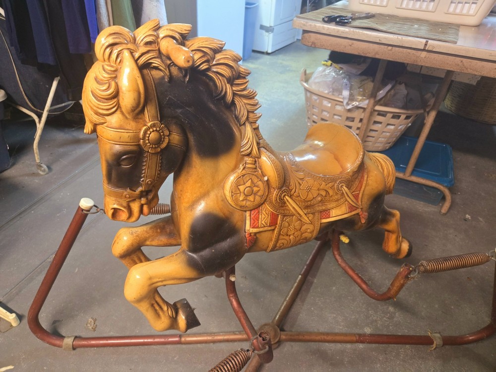 Vintage HORSE