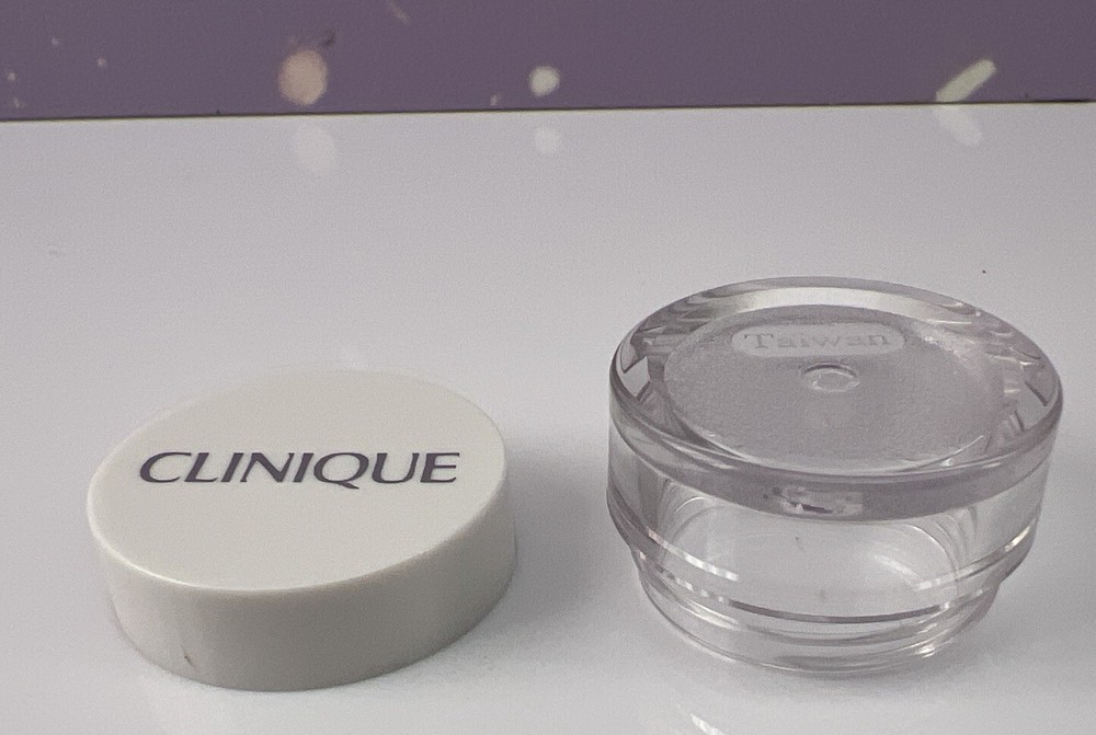 Clinique Empty Makeup Sample Plastic Small Container Dramming Jars Case Of 50