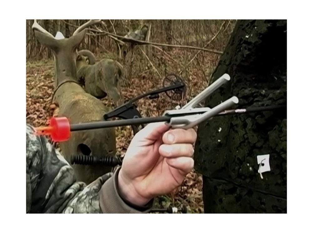 Double D’s Magnum Grip Arrow Puller and Crossbow Bolt Puller - Premium Archer...