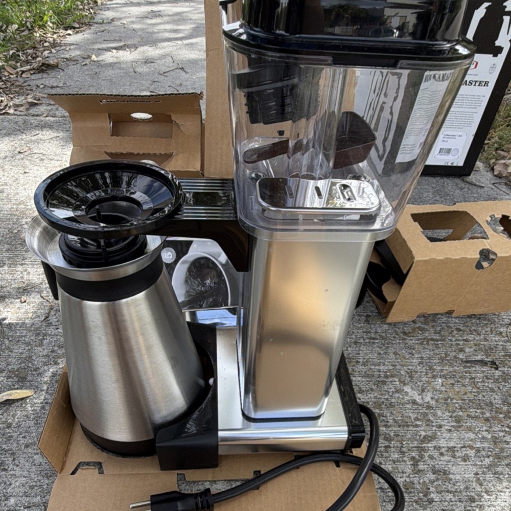 Moccamaster Filter Coffee Machine Silver Black with Carafe & Analog Controls
