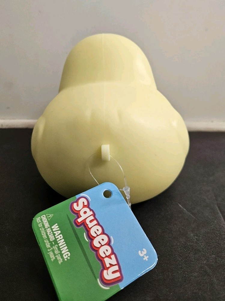 Squeeezy Yellow Duck EASTER TIKTOK VIRAL IN HAND!