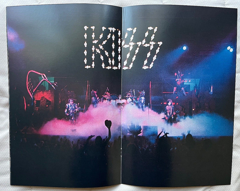 KISS Destroyer 45th Anniversary Deluxe Boxset Tour book Program Ace Gene Peter