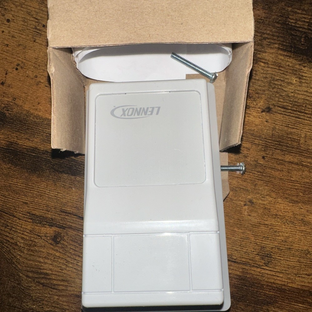 REMOTE TEMPERATURE SENSOR Lennox 94L60 Wall-Mounted Zone Sensor for HVAC Control