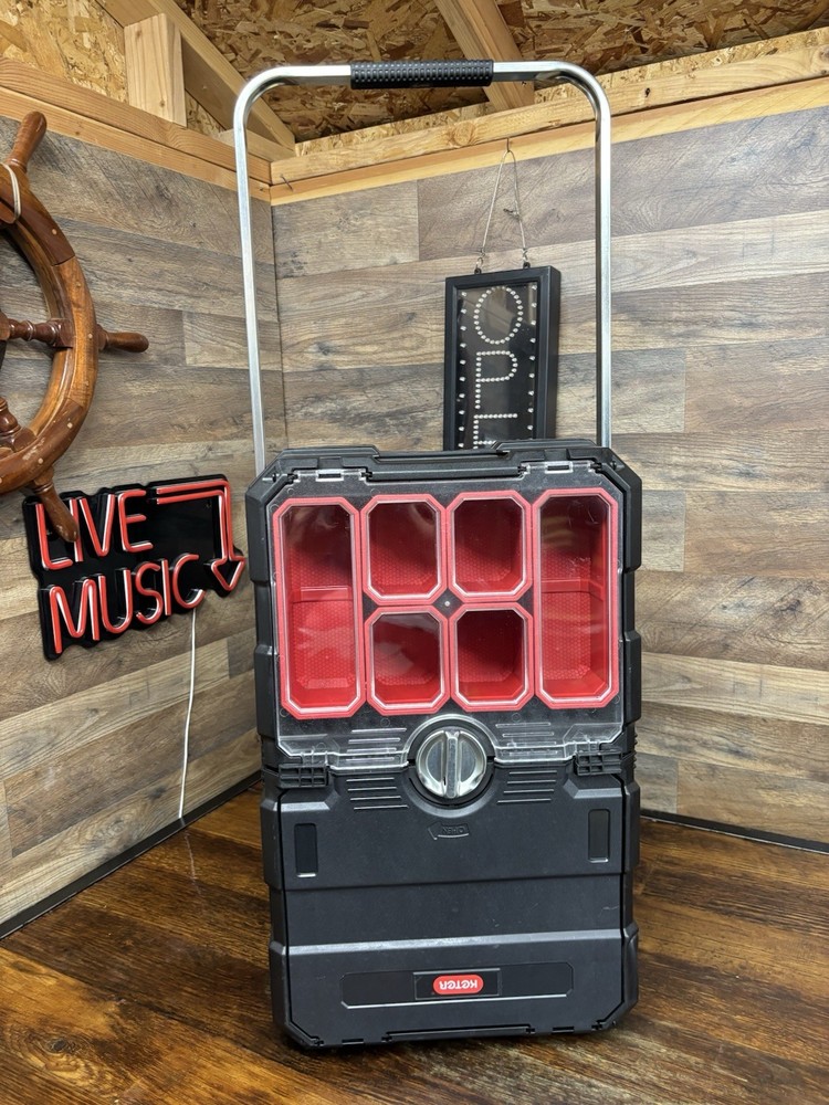 Keter Masterloader Resin Rolling Tool Box with Masterloader