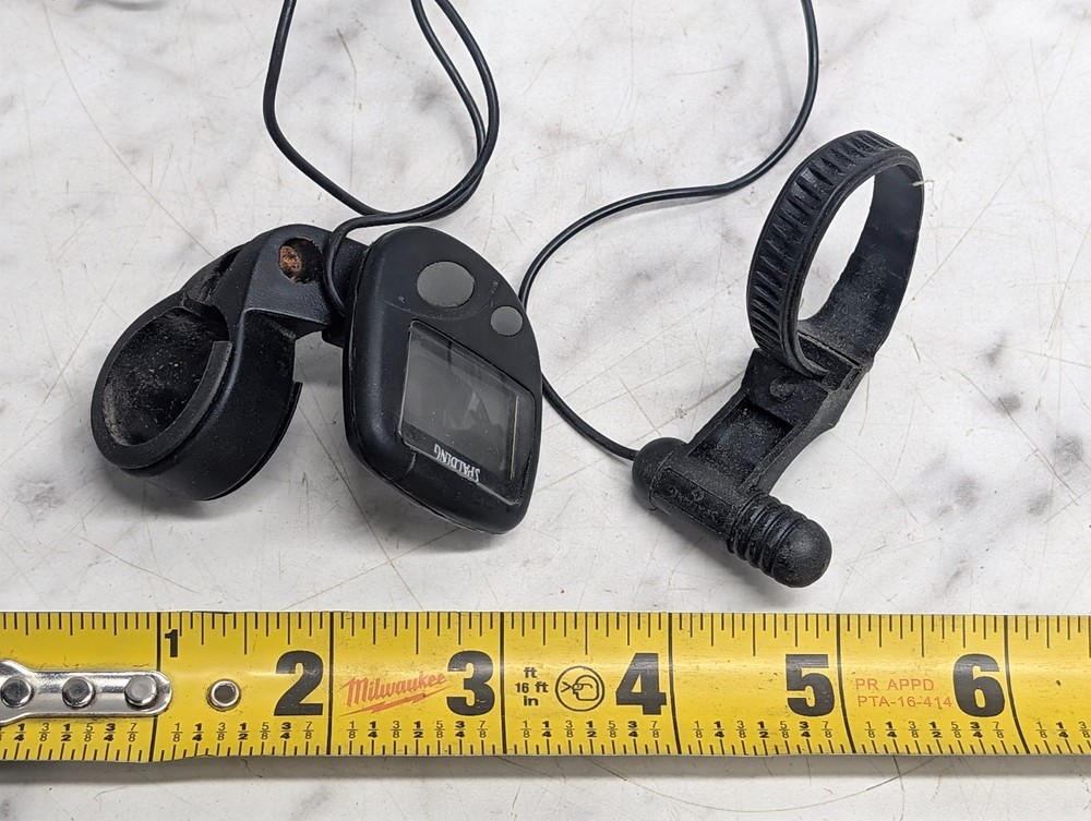 Spalding Bicycle Computer Wired Speedometer Odometer w/ Mount Sensor