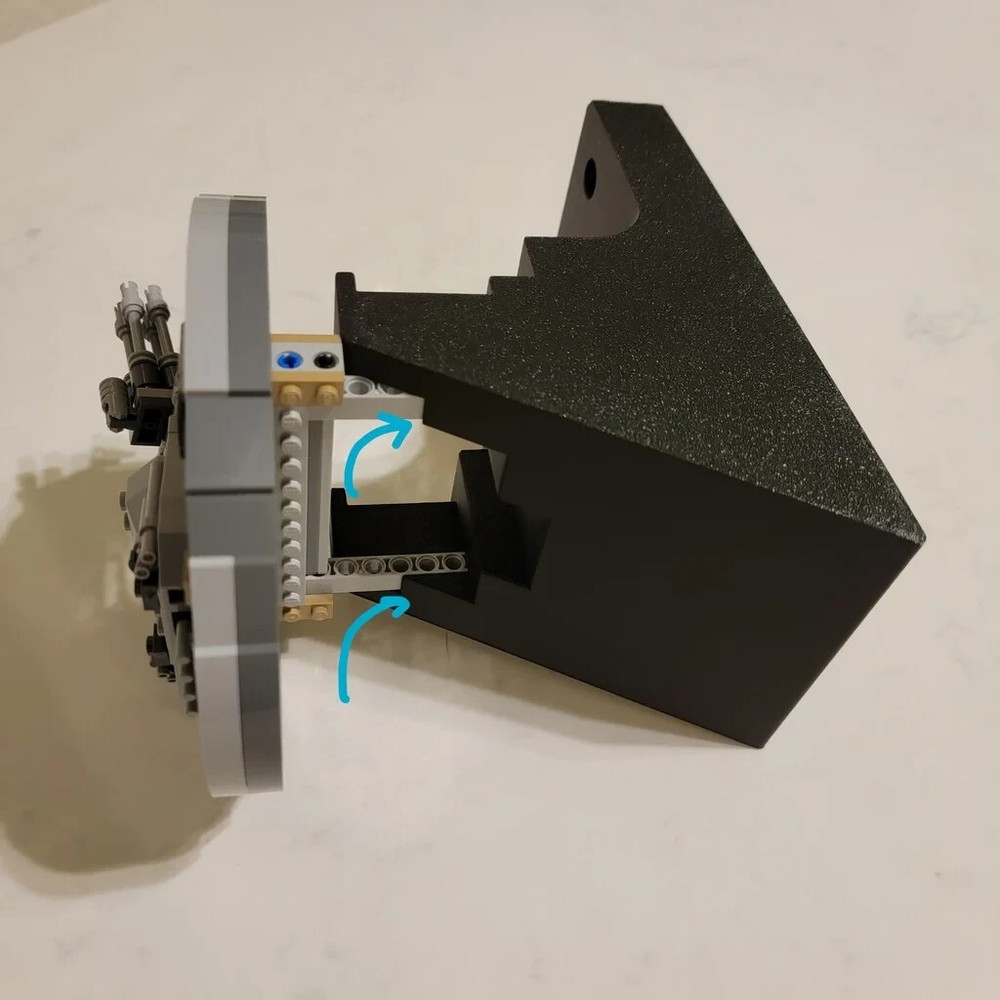 Wall Mount for LEGO UCS Millennium Falcon 75192
