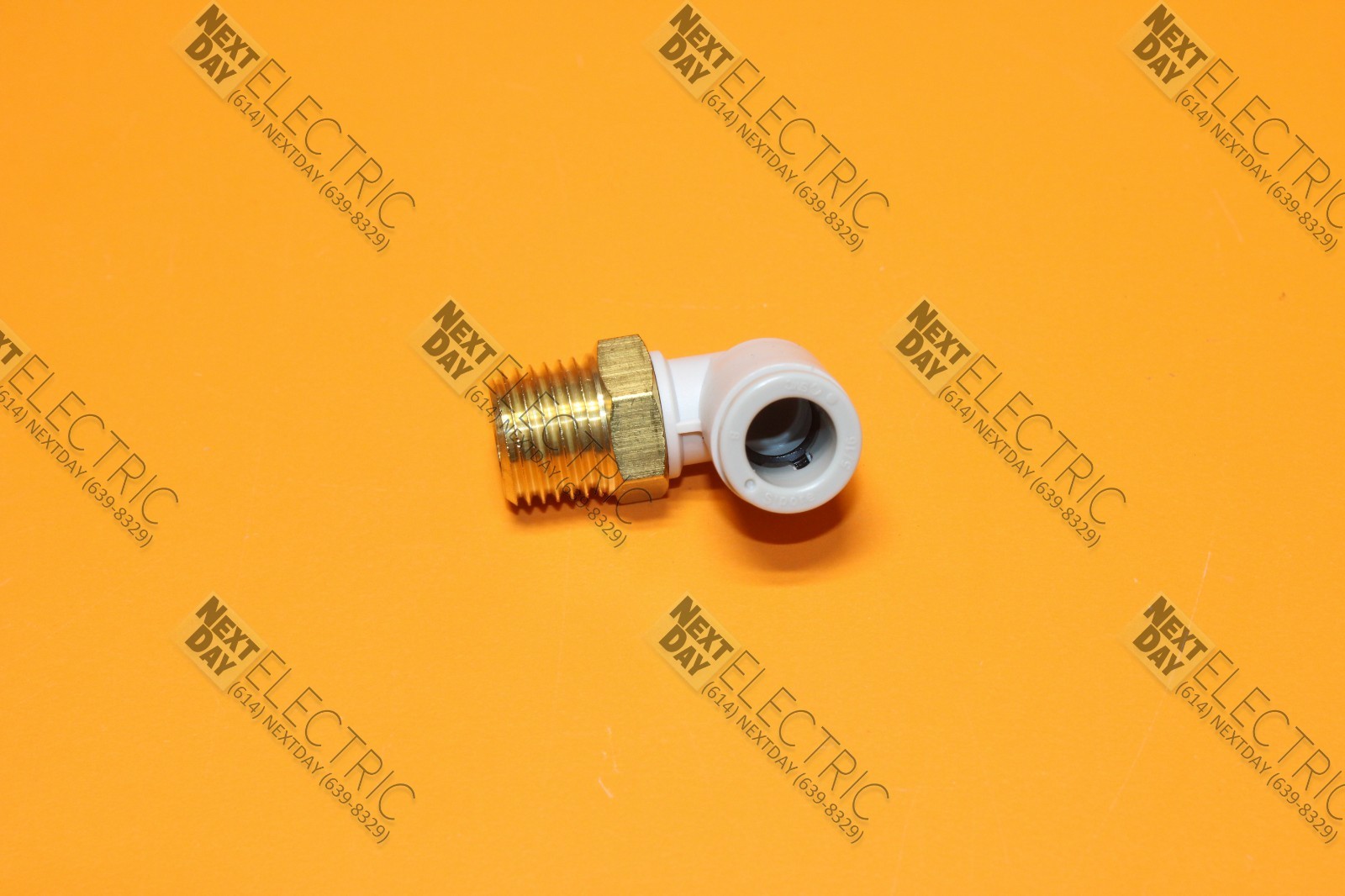SMC, KQ2L08-02A, Quick Connect Push Fitting Adapter 5/16" 8mm