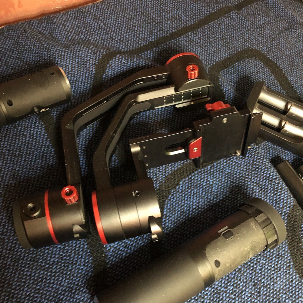 FEIYU TECH A2000 Gimbal & Dual Grip Handle 3-Axis