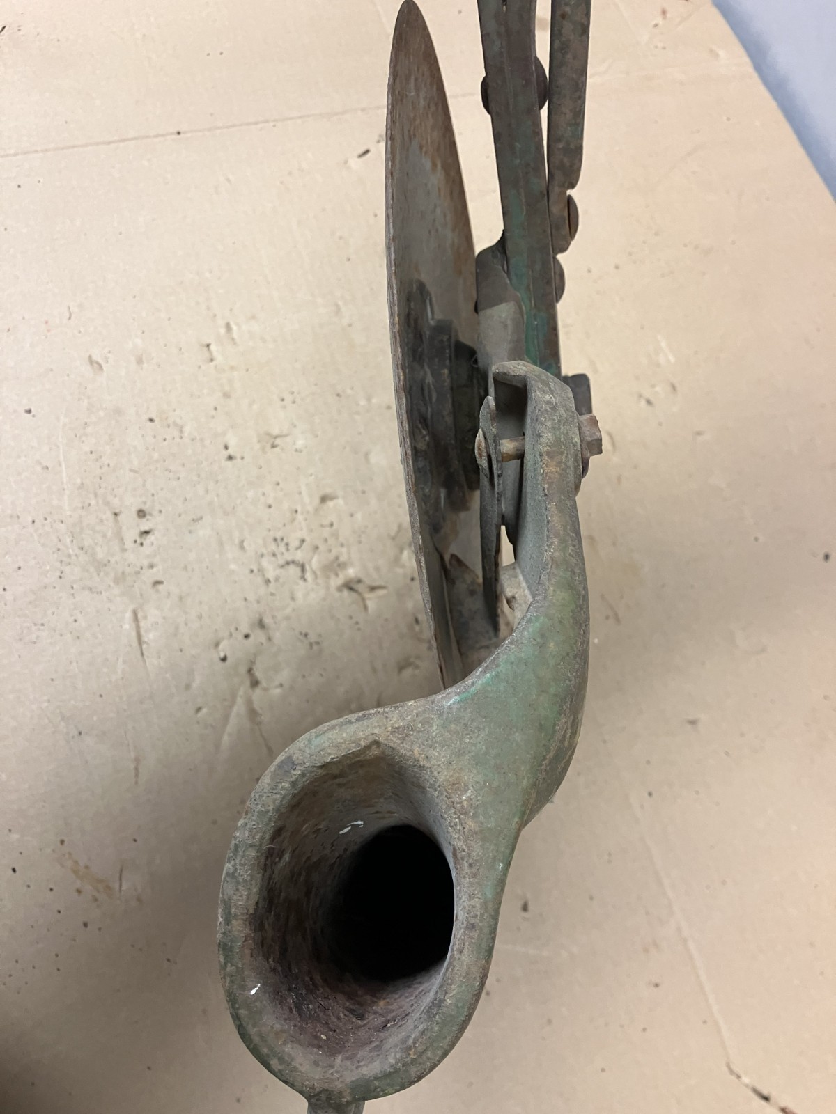 JOHN DEERE VAN BRUNT GRAIN DRILL SINGLE OPENER