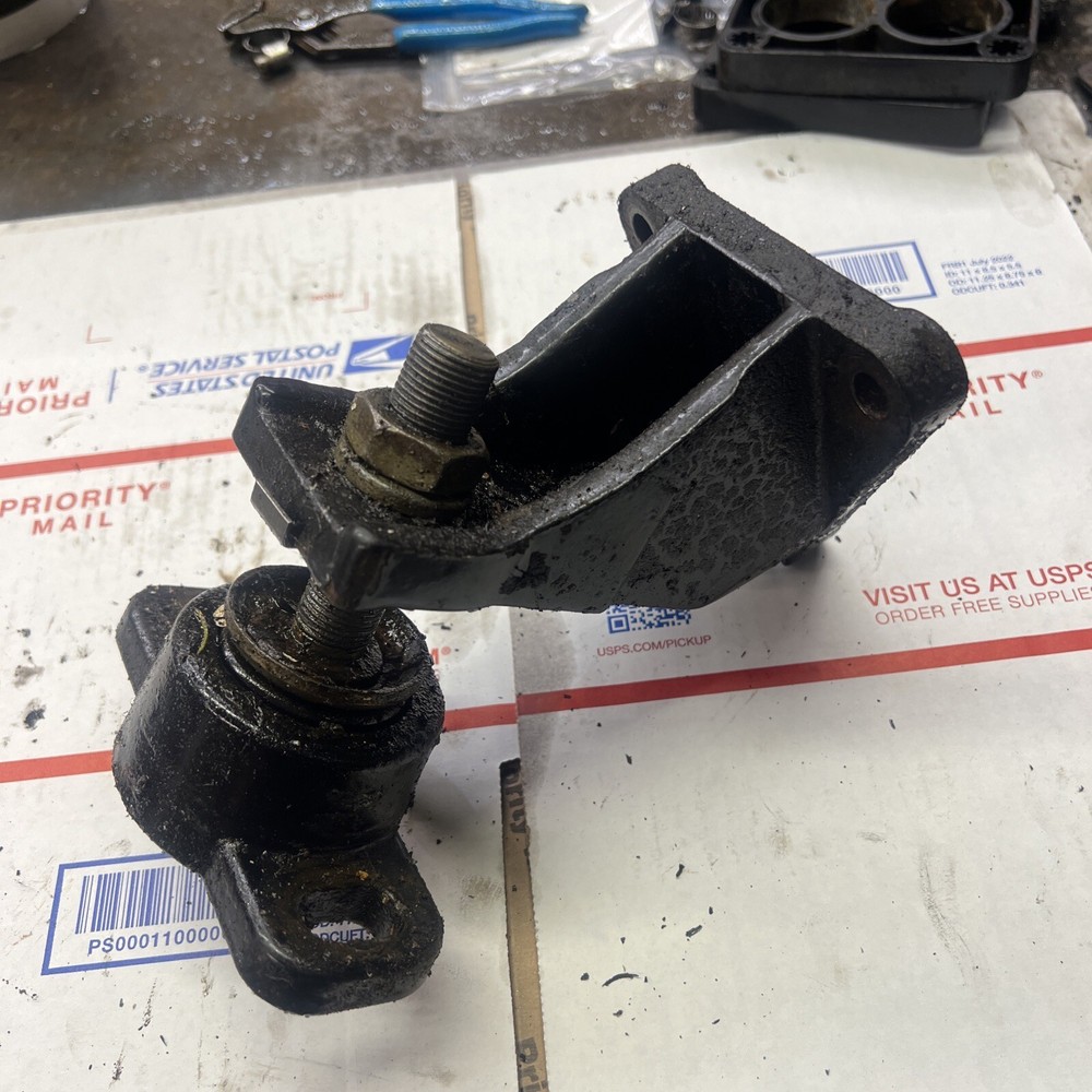 mercruiser 5.7 engine mount