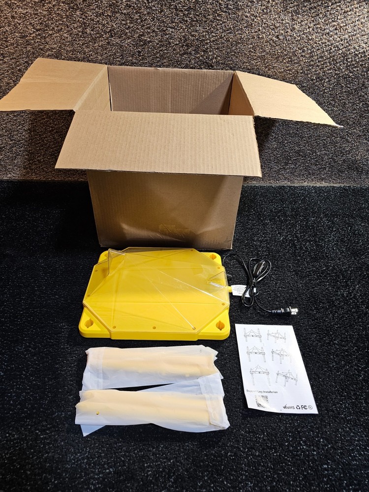 Brooder Chick Plate 14"x11" Adjustable Temperature and Height Heating Plate