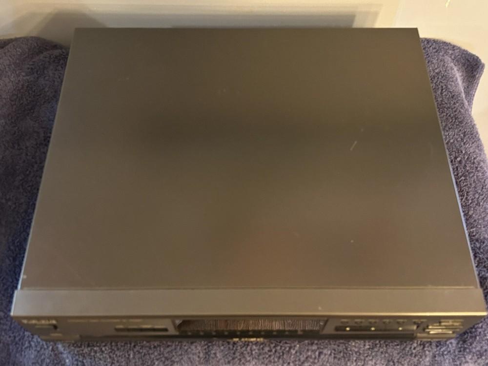Technics SL-PD667 5 Disc Carousel CD Changer-No Remote-1994-Tested/Working