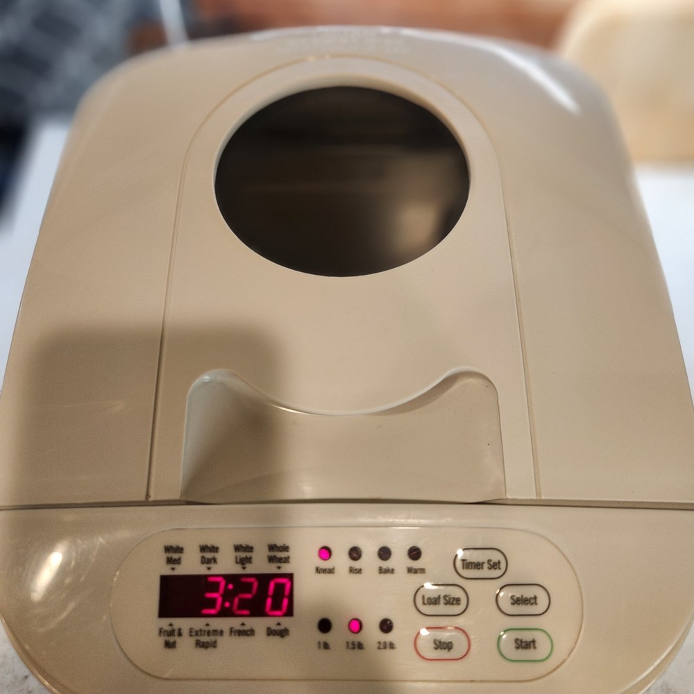 Breadman TR444 Deluxe Rapid Automatic Breadmaker Machine Bread Maker-1-1.5-2Lbs