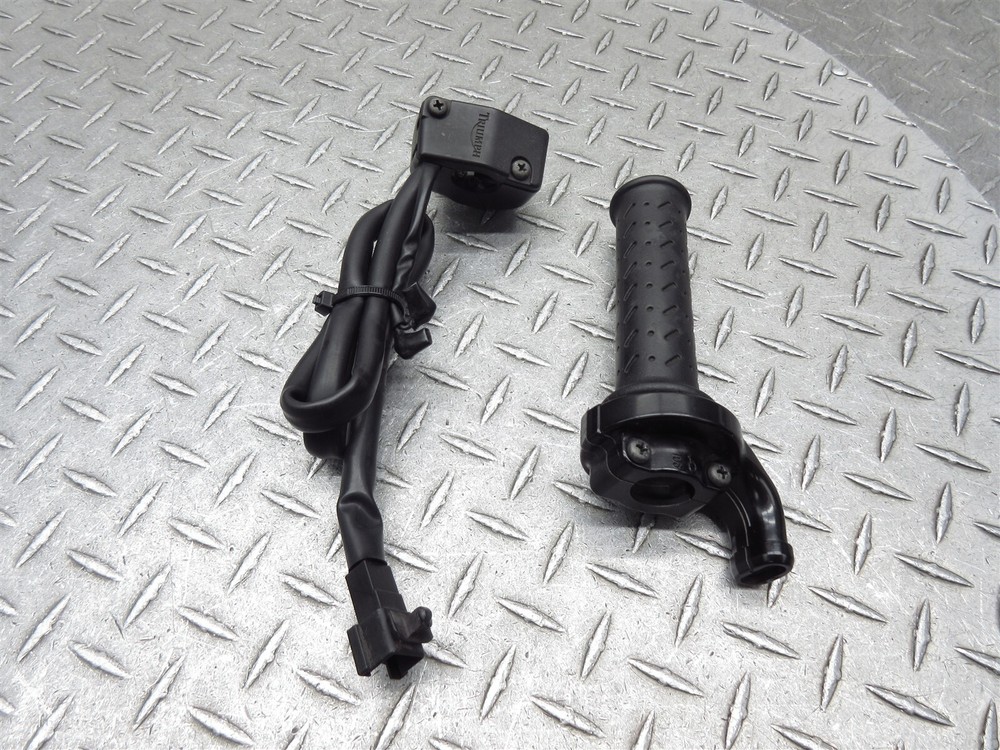 2014 10-14 Triumph Tiger 800 Right Switch Control On Off Start Throttle Grip