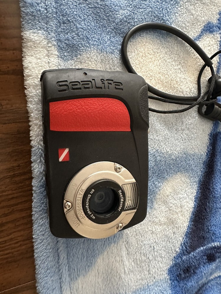 Sea life Dive Camera