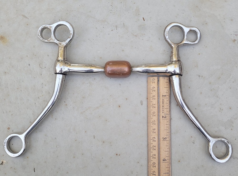 Tom Thumb Snaffle Bit With Copper Roller