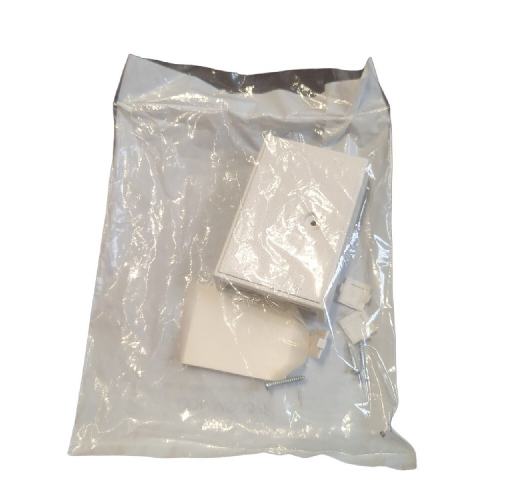 Commscope 107952459, 4-Port Surface Mount Box, White