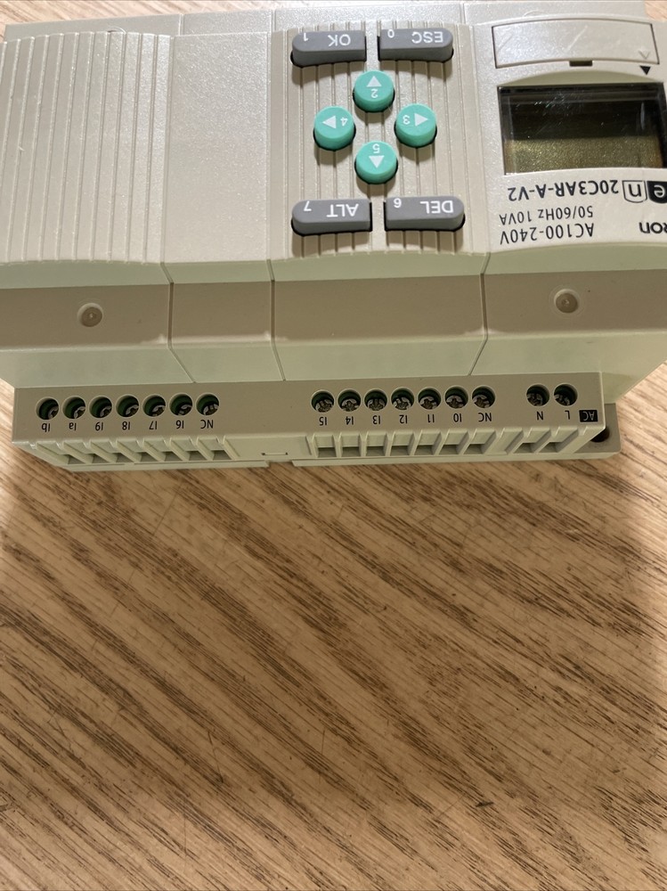 OMRON ZEN-20C3AR-A-V2 Programmable Relay,100-240VAC