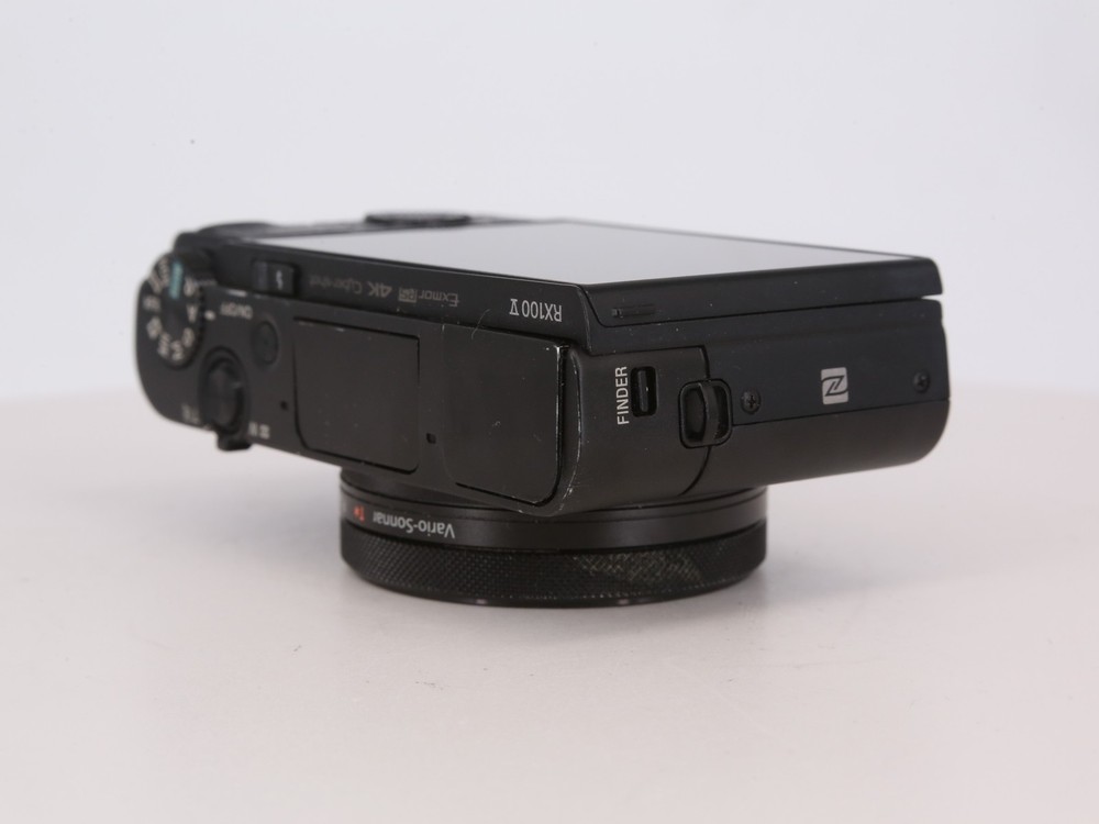 [Good, Fast Shipping] Sony DSC-RX100 V M5 Camera
