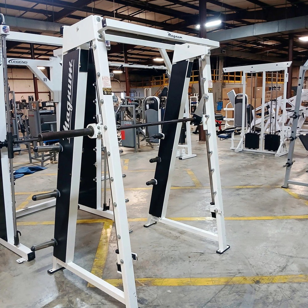Magnum Smith Machine