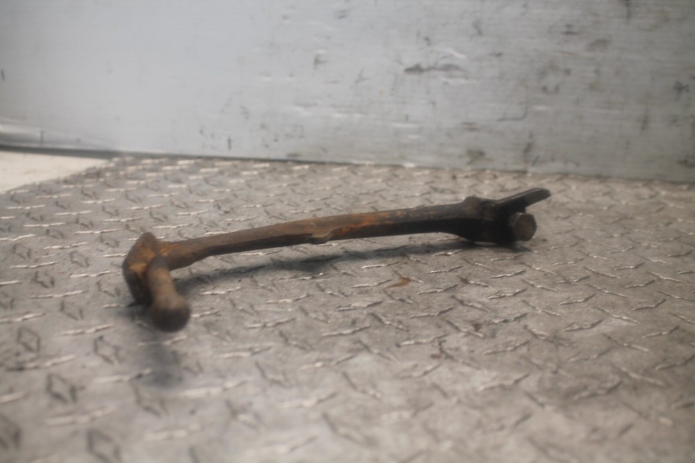 1982 YAMAHA XJ650 KICKSTAND