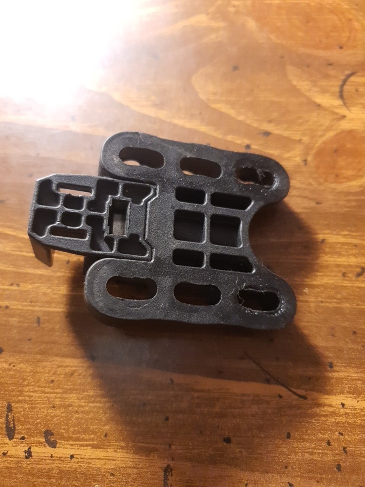 Octane Quiver Bracket