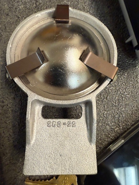Mole Richardson reflector part for light 283-22