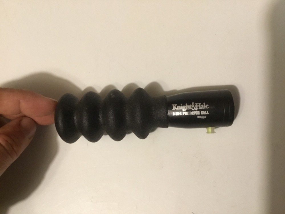 Knight & Hale 2 in 1 Predator Call- Coyote