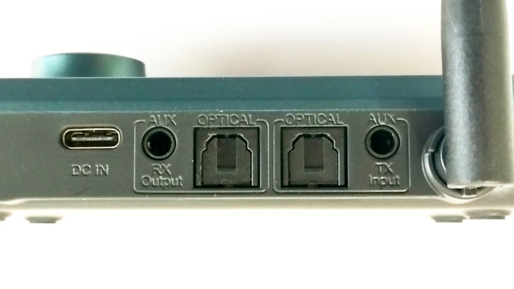 SOOMFON 2-in-1 Bluetooth Transmitter and Receiver Optical, RCA, Aux LCD Display