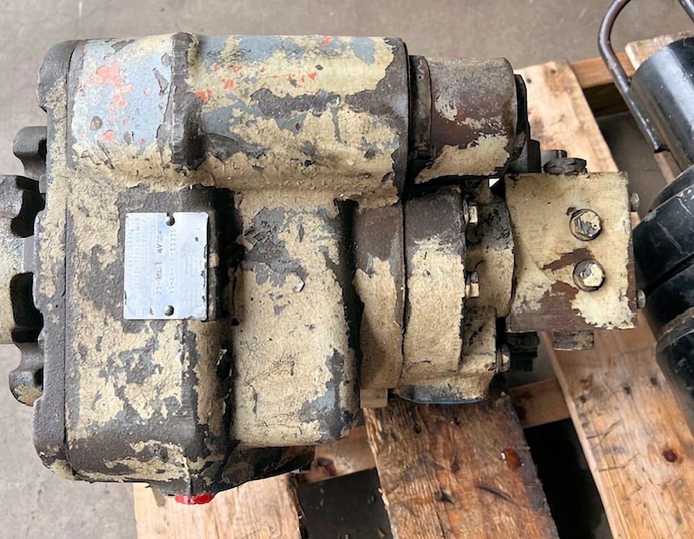 Sundstrand series 23 hydraulic pump