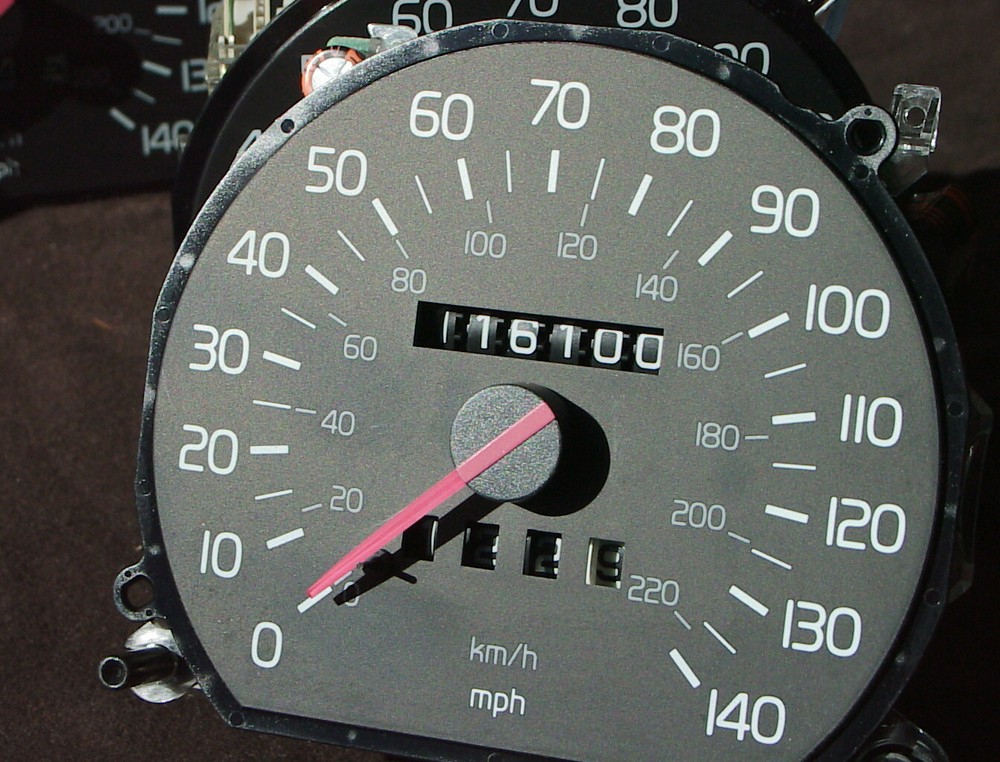 Volvo 1992 740-940-960 Rebuilt Speedometer Replacement Service.