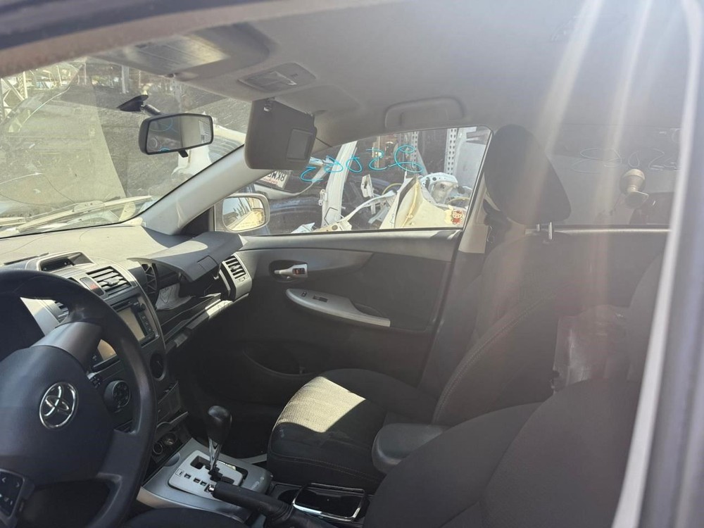 COROLLA S 2013 REAR BUMP BRACKET, RETAINER RH