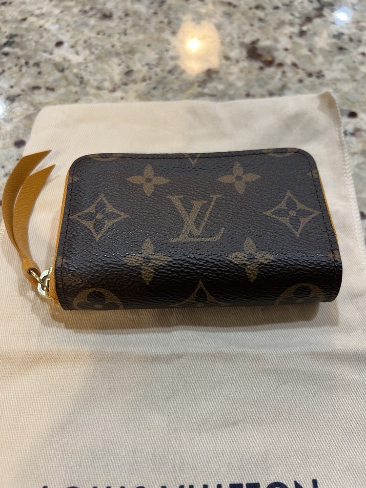 Louis Vuitton Multicartes Imperial Saffron