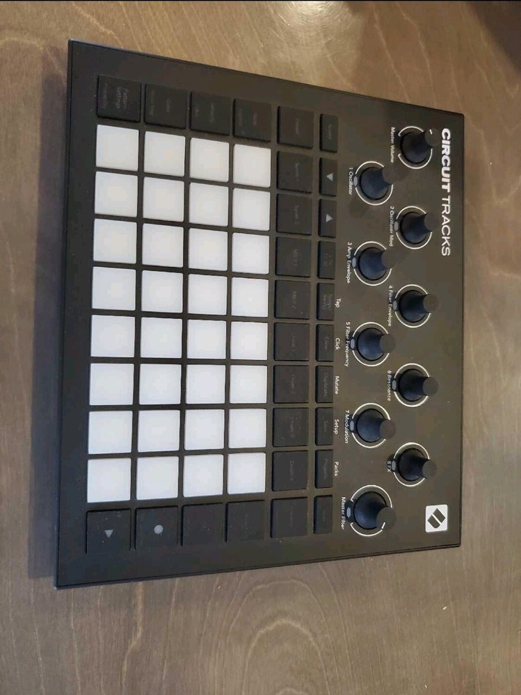 Novation Circuit Tracks