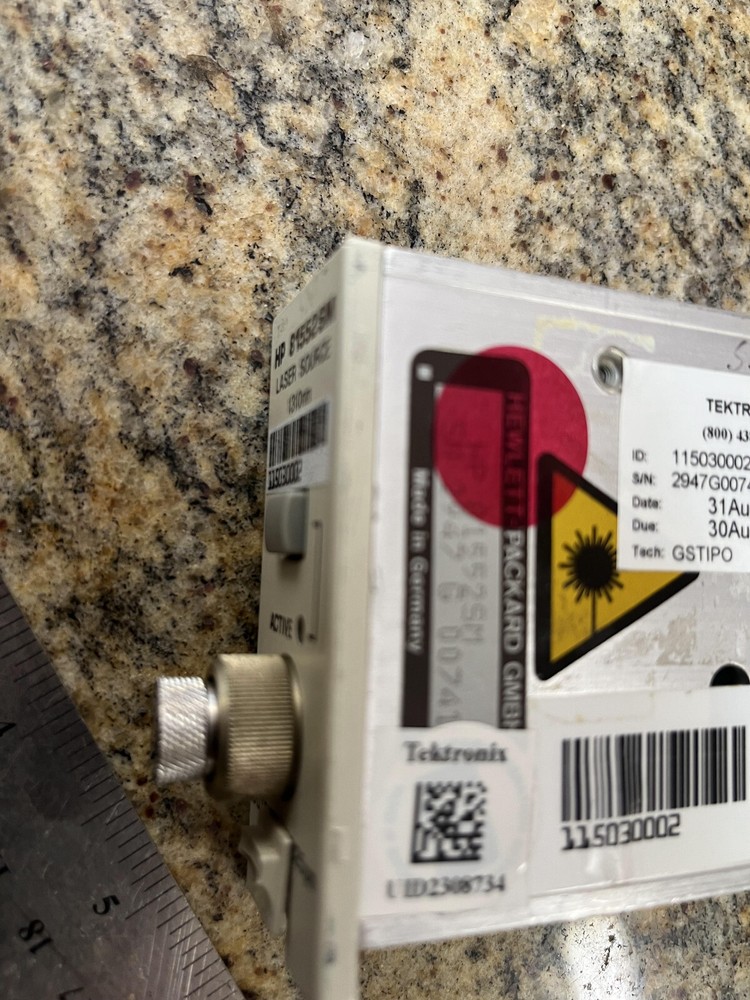 4bb HP - Agilent - Keysight 81552SM Laser Source Module