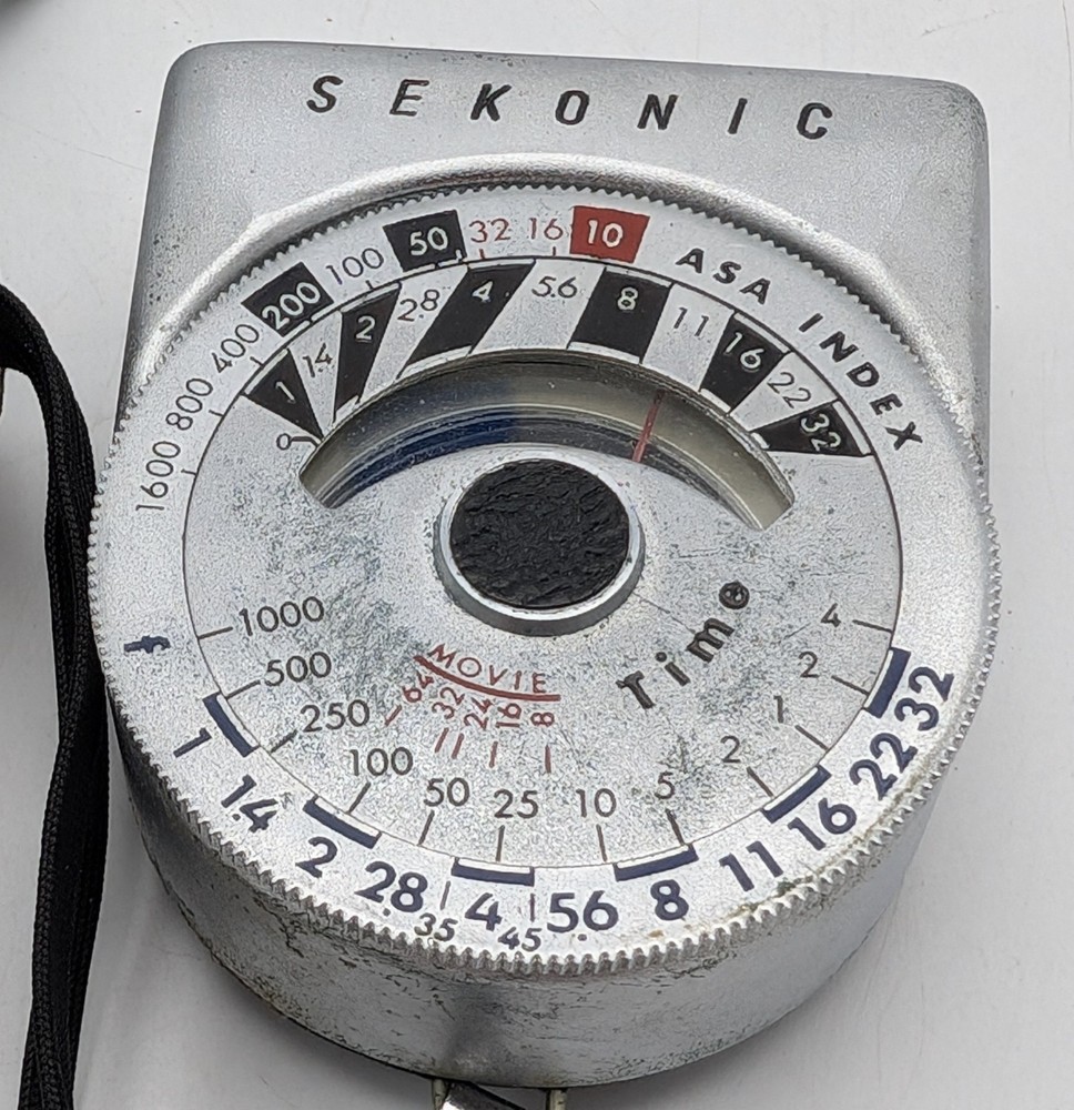 Sekonic "Guide" Exposure Light Meter Model L-7b W/Leather Case, Strap