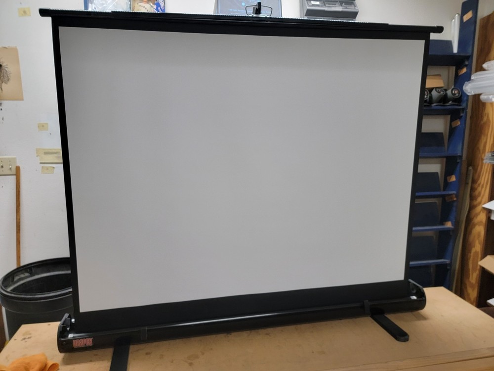 Draper Road Warrior  Projection Screen (48"x36")