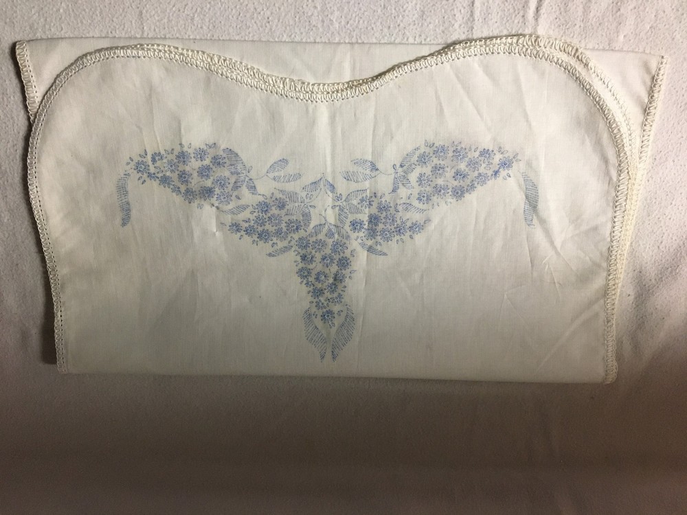 2 Unfinished Embroidery Projects Needlepoint Table Runner And Sampler Vintage