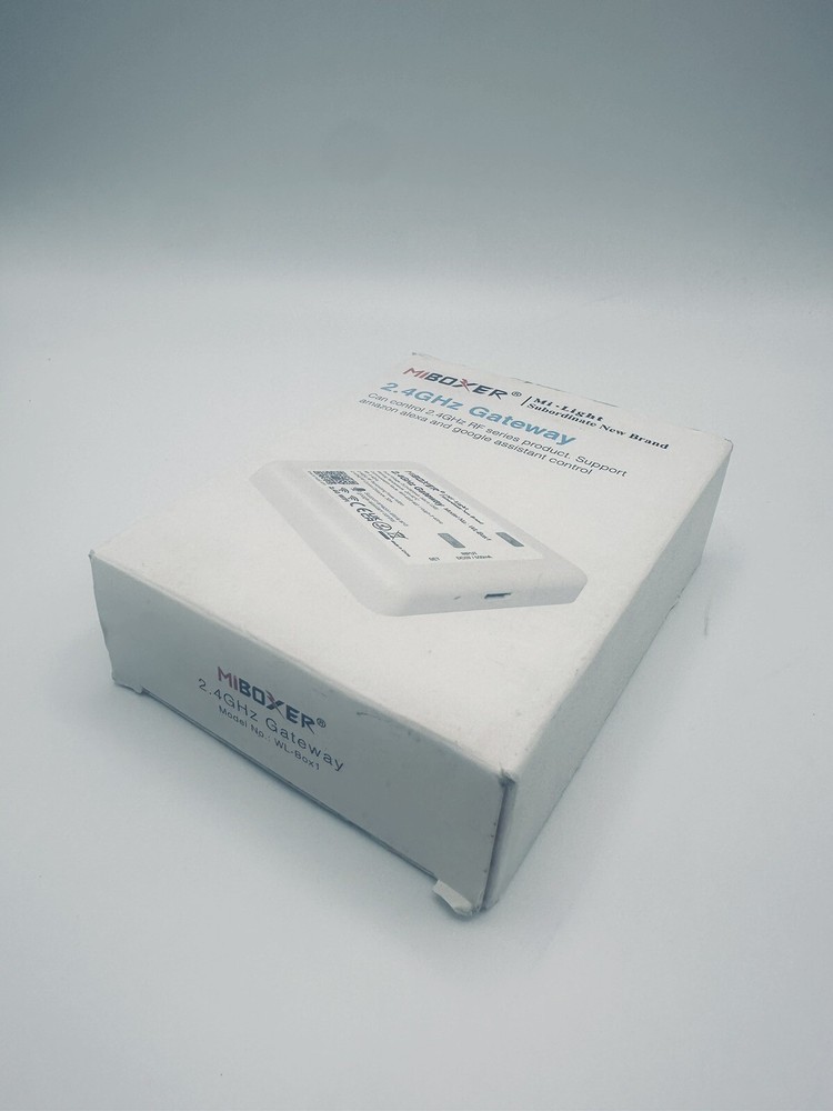 Mi Boxer WiFi Box RGBCCT Controller 2.4GHz WL-Box1 4 Zone Remote Controller