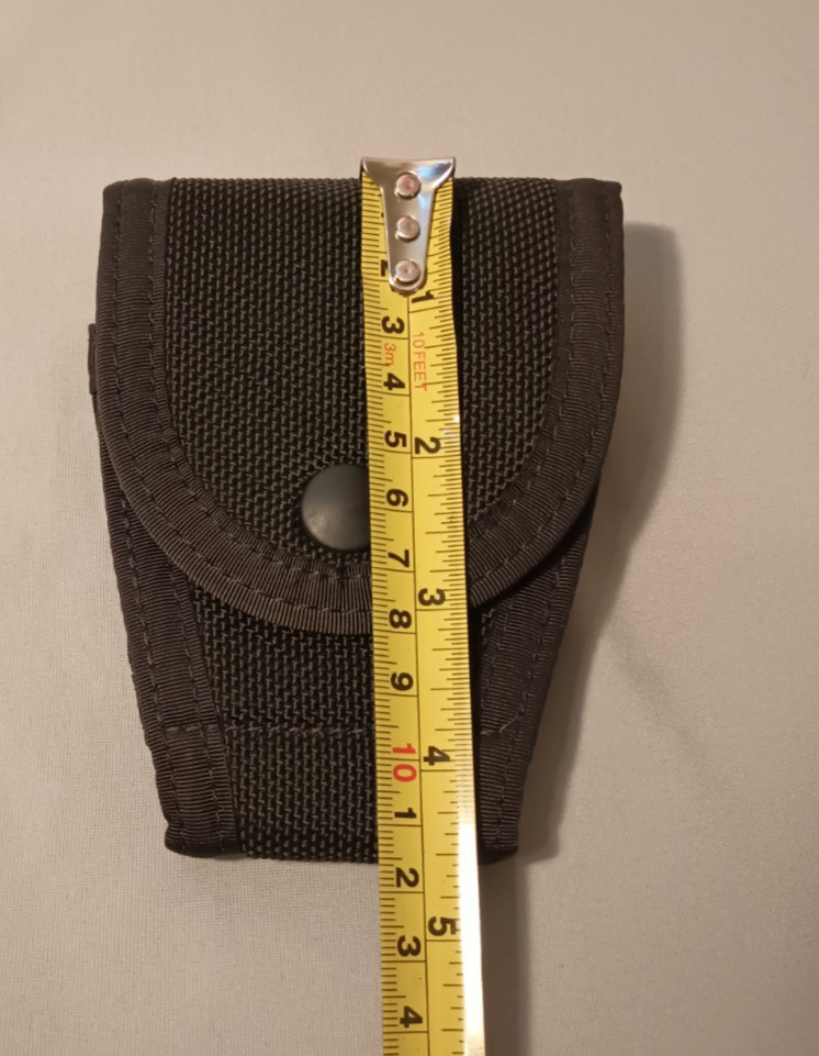 Bianchi International handcuff case