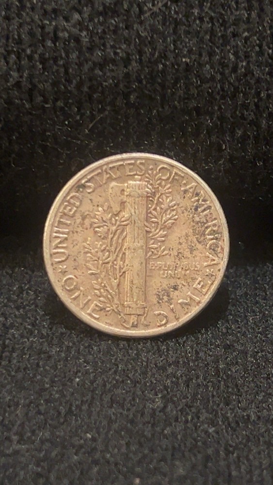 1945 P Mercury Dime 90% Silver US Dime