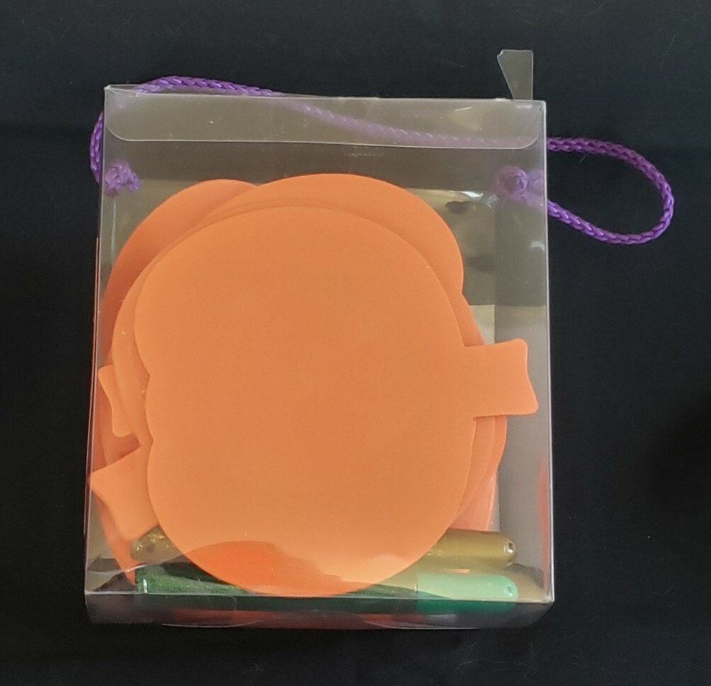 Fibre Craft Creative Hands smArt Pumpkin Decorating Kit, Makes 24, 2007