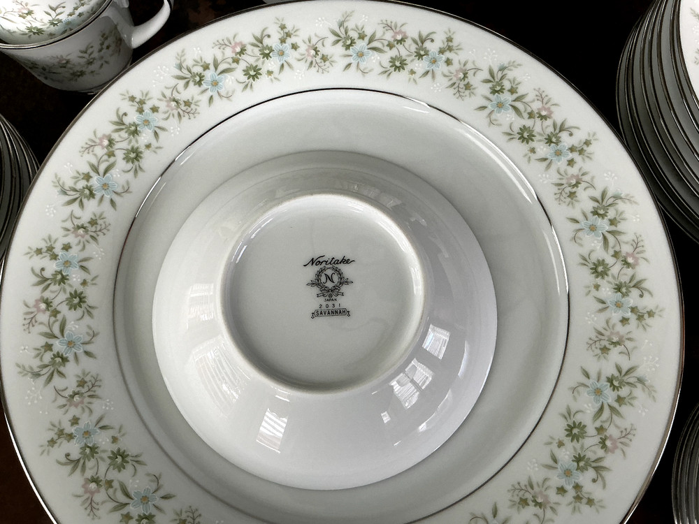 Vintage Noritake china - Savannah Pattern