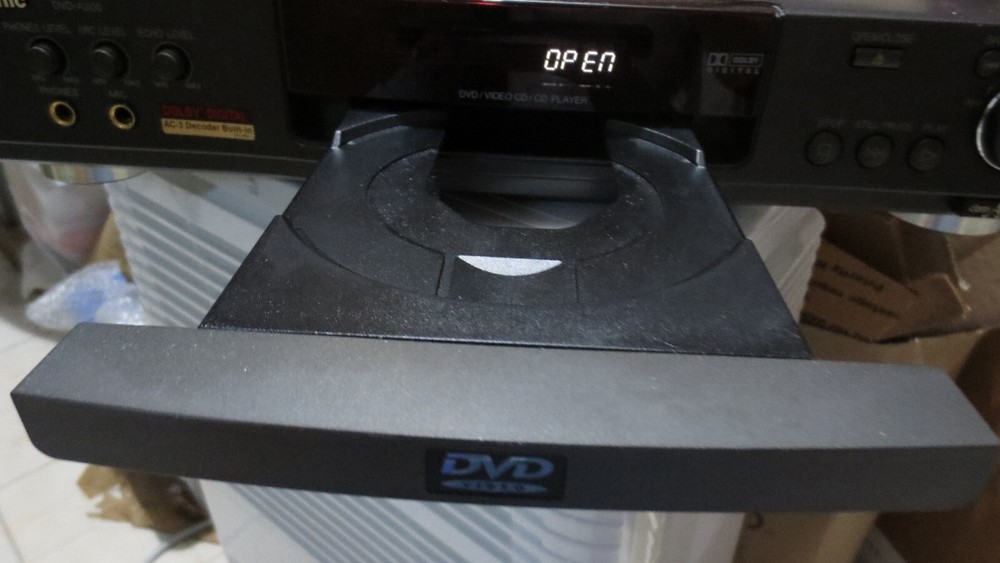 PANASONIC DVD-A300 Player CLASS AA DVD / CD PLAYER