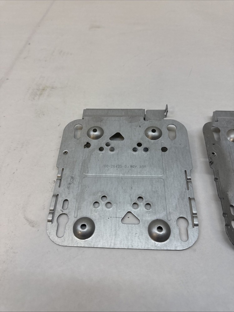 Cisco WAP Mounting Bracket 700-26425-04 2PK