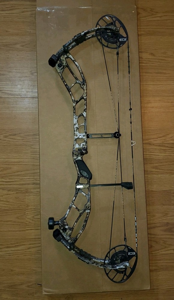 PSE Evolve 33 DS EC2 Cam Sitka Elevated II Gas System X Strings 26-31.5" 60-70#
